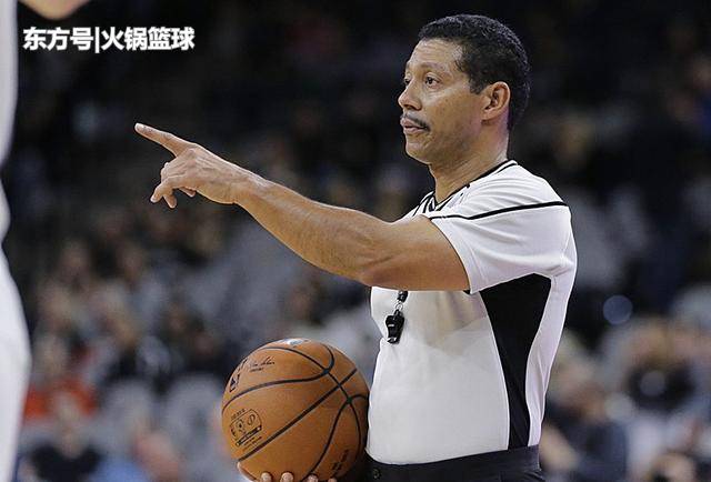什么是违反体育运动精神的犯规 什么是违反体育运动精神的犯规
